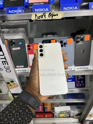 Samsung Galaxy S22+ 5G 256 GB White