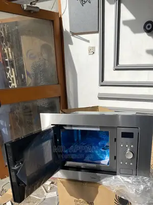 Effective Reliable Midea(AM717BS7)17L Microwave Oven 