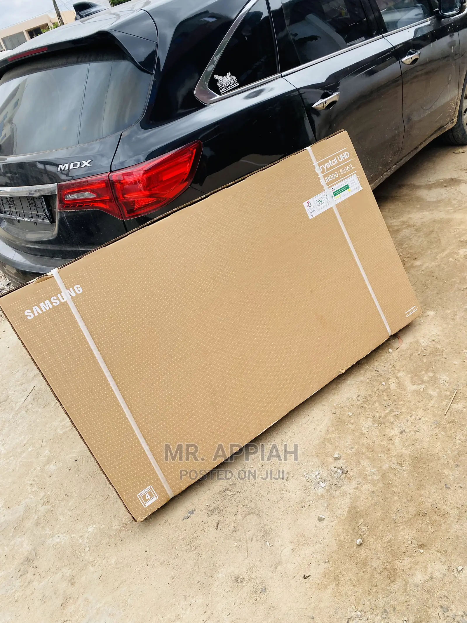 (Ue65bu8000)Authentic Samsung 65” Crystal UHD Smart Tv.