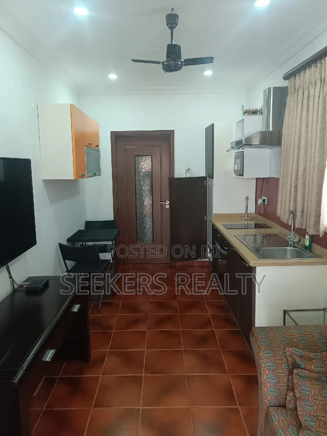 Furnished Studio Apartment in Seekers Realty, Labone for rent