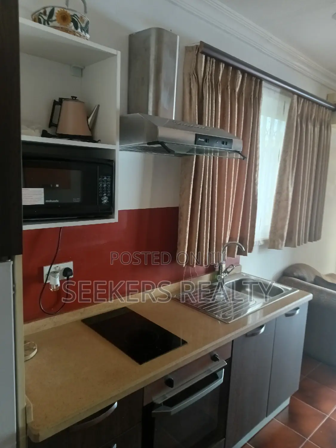 Furnished Studio Apartment in Seekers Realty, Labone for rent