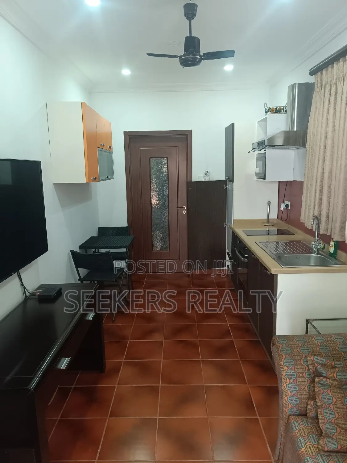 Furnished Studio Apartment in Seekers Realty, Labone for rent