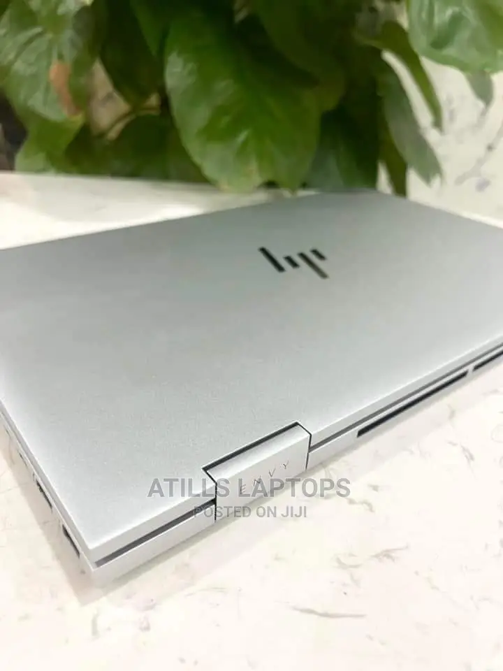 New Laptop HP Envy X360 15z 16GB Intel Core I7 SSD 512GB