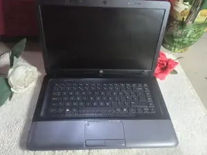 Laptop HP 240 6GB Intel Core I5 HDD 500GB
