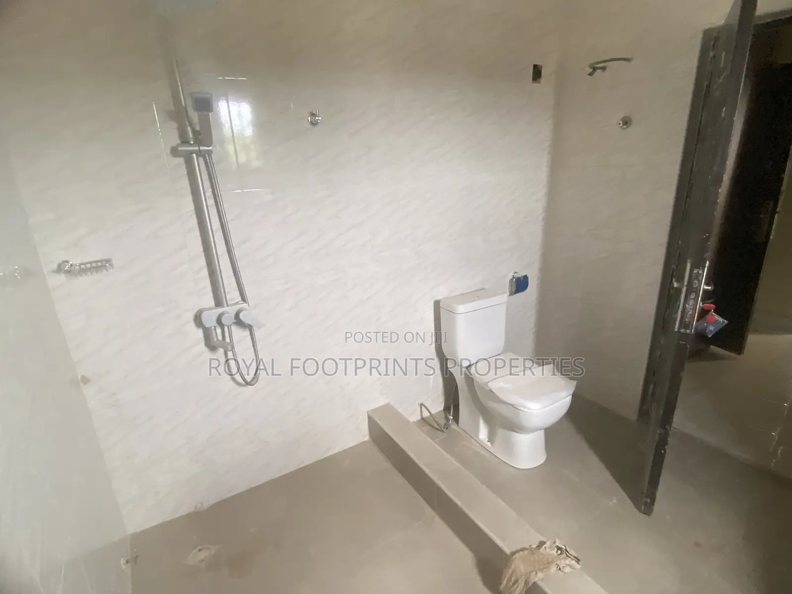 3bdrm House in Royal Footprints, Oyarifa for sale