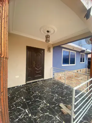 2bdrm Apartment in Lakeside Estate, Ashaley Botwe for rent
