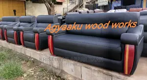 Agyaaku Wood Works