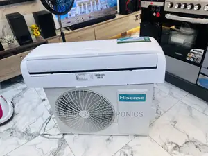 Easy Cleaning Panel Hisense Split R410 Gas 2.5hp AC