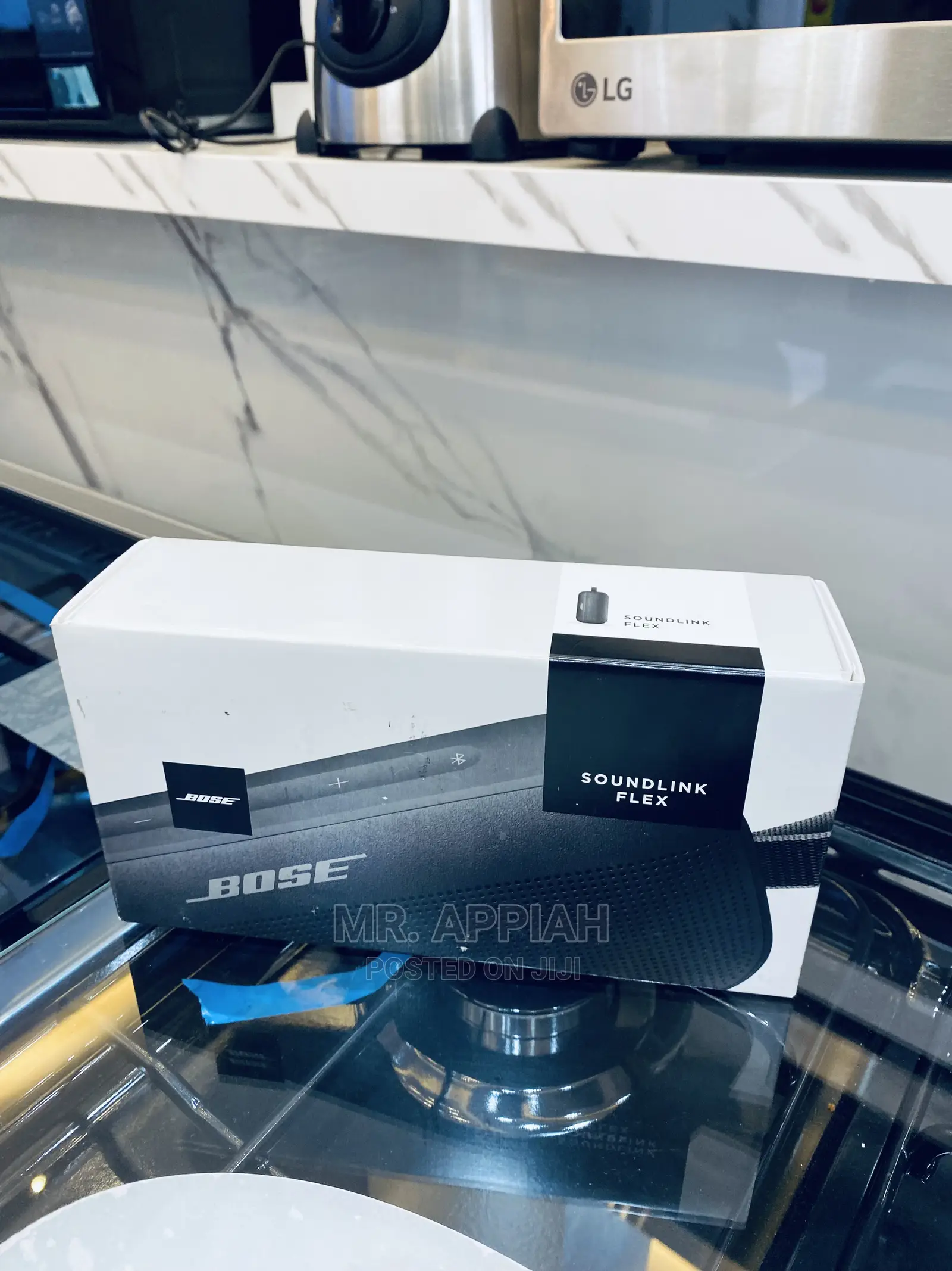 Newly in Stock Bose Soundlink Flex Portable Speaker.(Black)