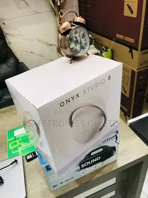 Experience Good Onyx Studio8 Harman Kardon Bluetooth