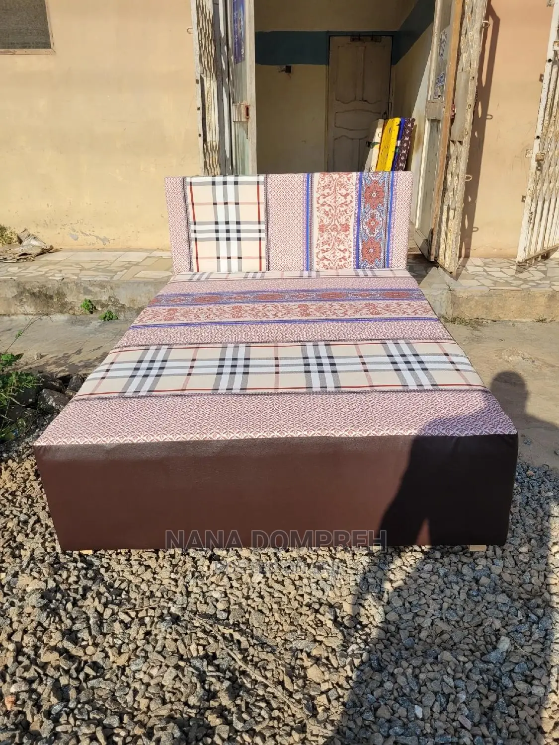 Inbuilt Double Bed