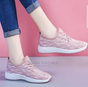 Ladies Yeezy Rubber Shoes Size 39,40