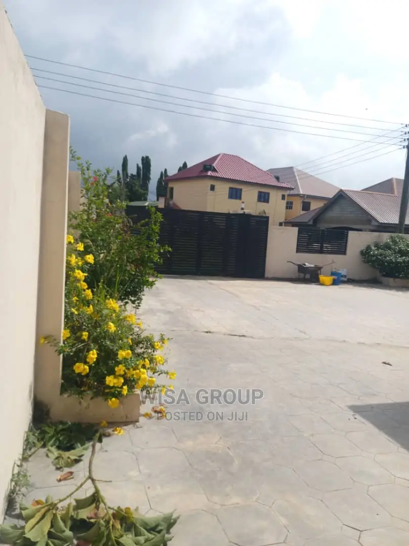 2bdrm Apartment in Wisa Groups, Accra Metropolitan for rent