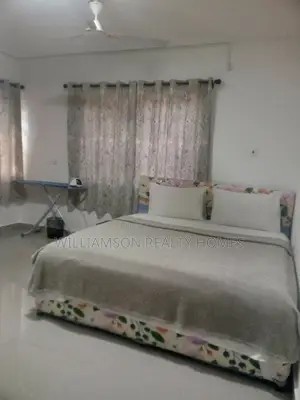 Luxury/Furnished Cham Hall Apt,Spintex