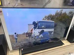 Samsung UHD Au7172 85” Smart
