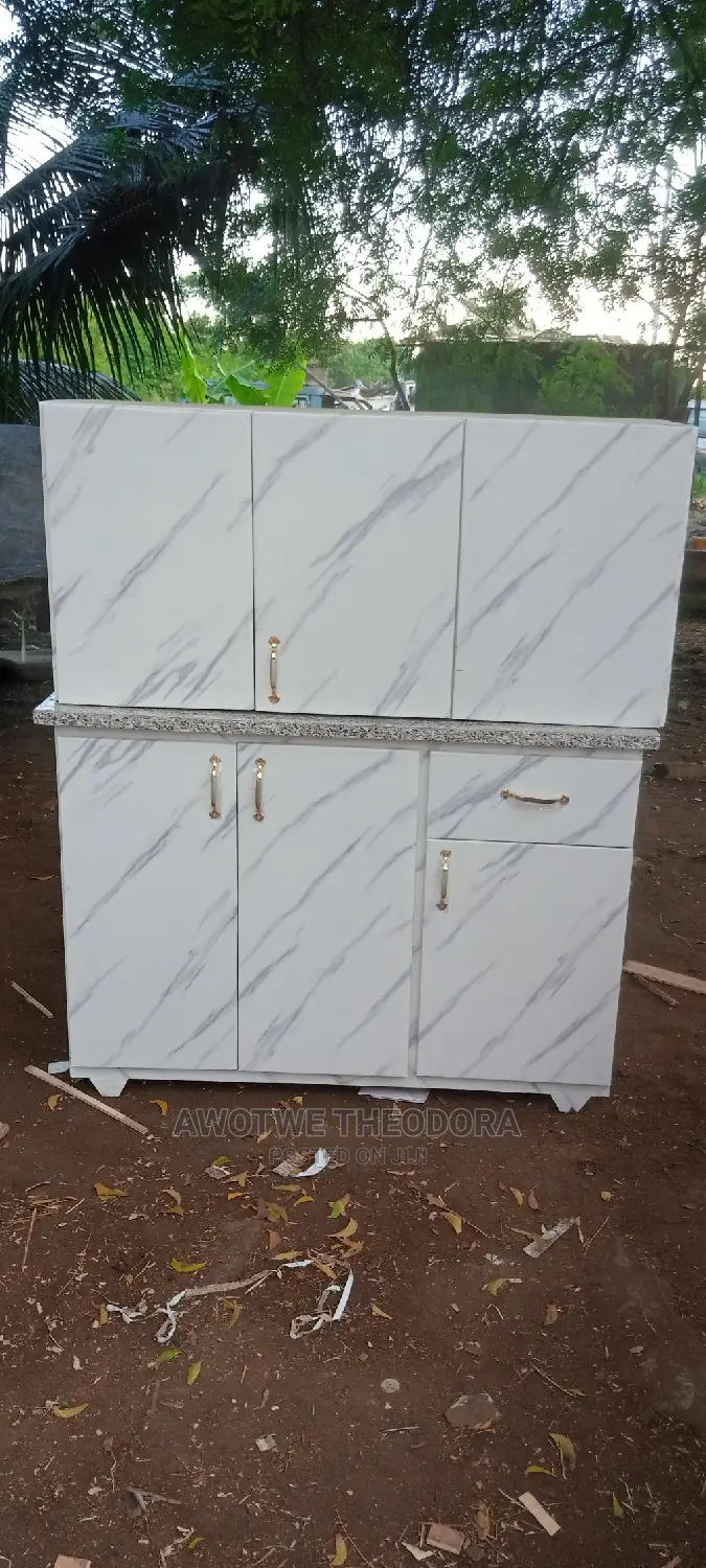 Quality Kitchen Cabinets ( Payment After Delivery)