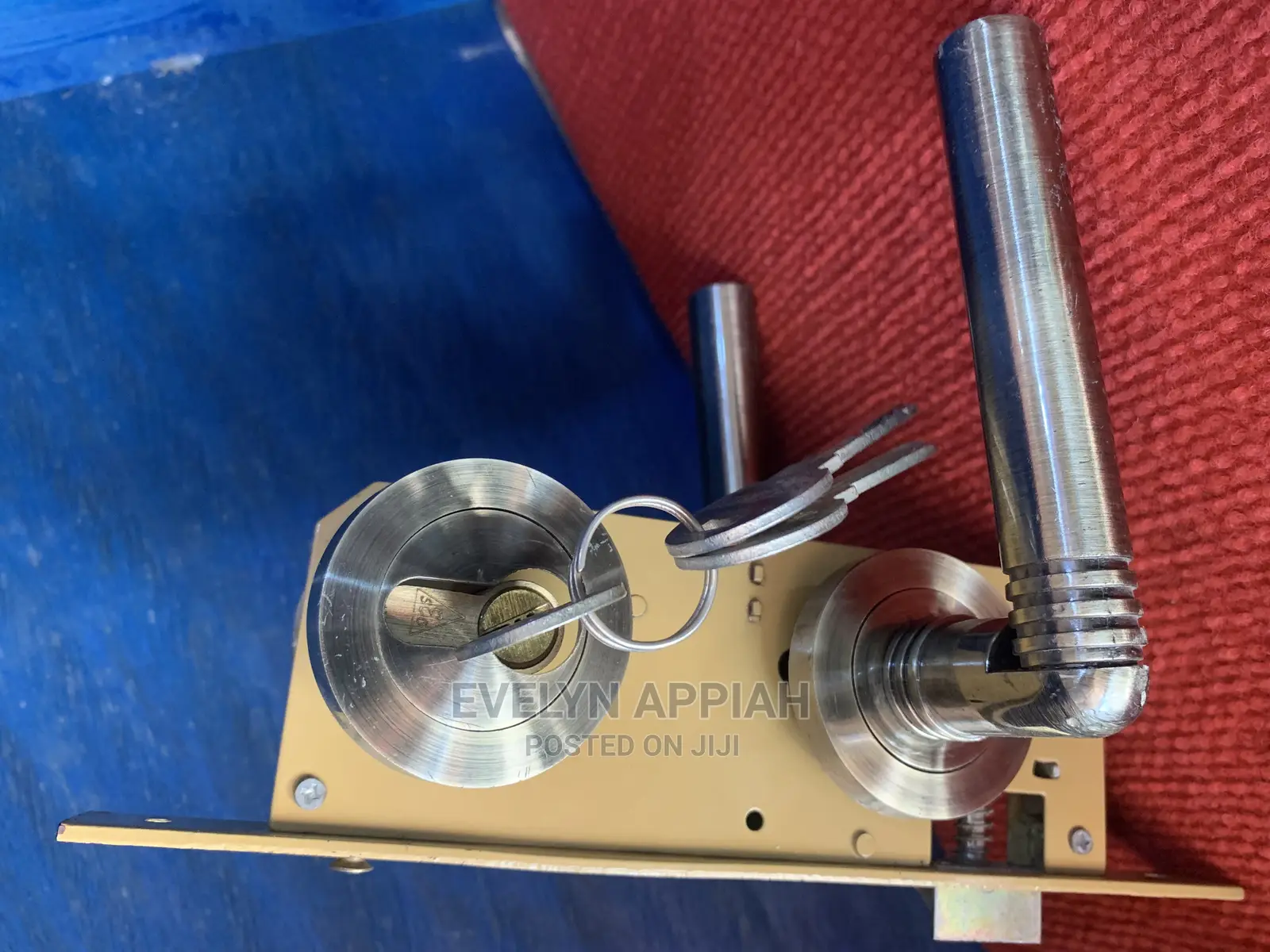 Separate Door Lock