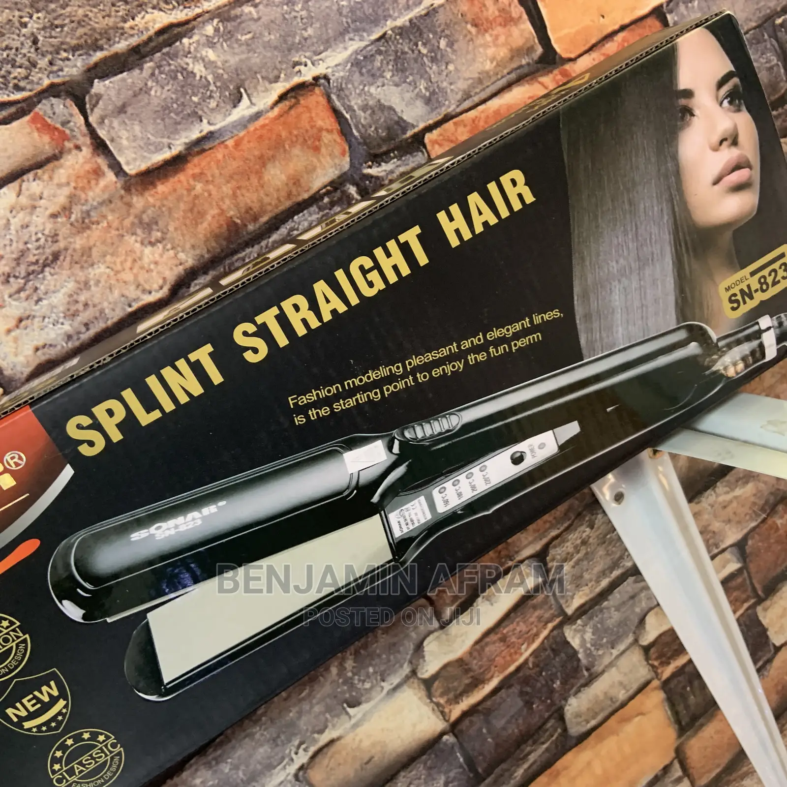 SN-823 Professional Hair Straightener