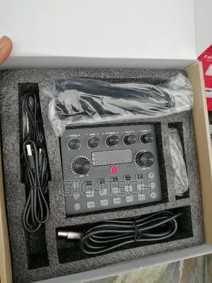 Bm800 Live Microphone With V8s Sound Card and Stand