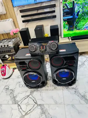 Brand~New LG CL98 3500 Watts Xboom Sound System