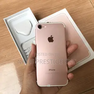 New Apple iPhone 7 128 GB Gold
