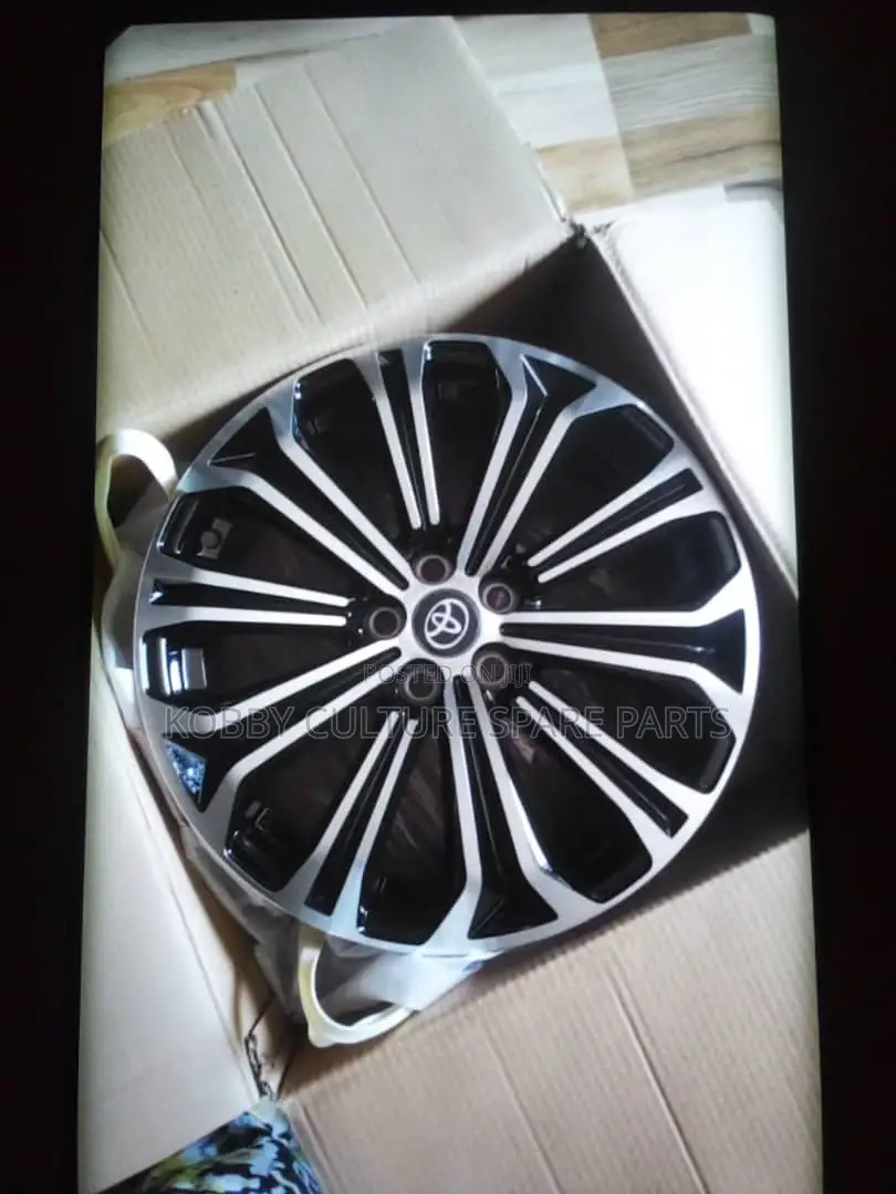 Toyota Land Cruiser Rims Available