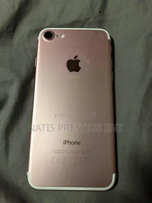 Apple iPhone 7 128 GB Gold