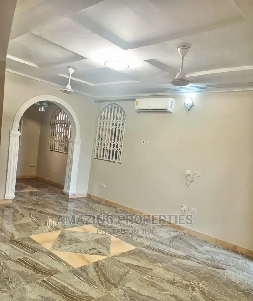 2bdrm Apartment in Spintex for rent