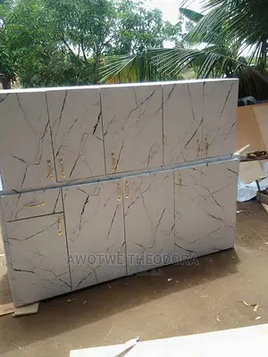 Quality Kitchen Cabinets ( Payment After Delivery)
