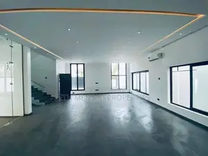 5bdrm Townhouse / Terrace in Skm, US Embassy Area for rent