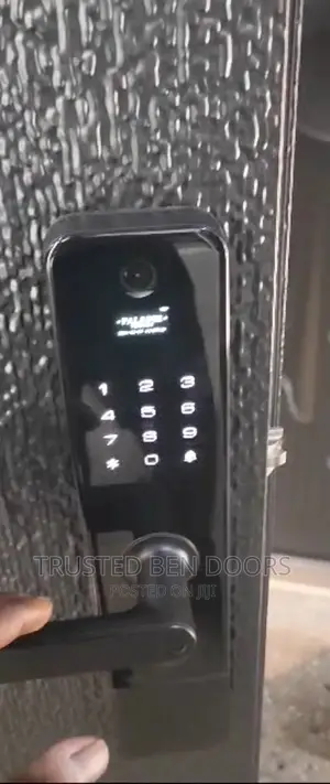 Paladin Biometric Smartlock for Homes and Offices