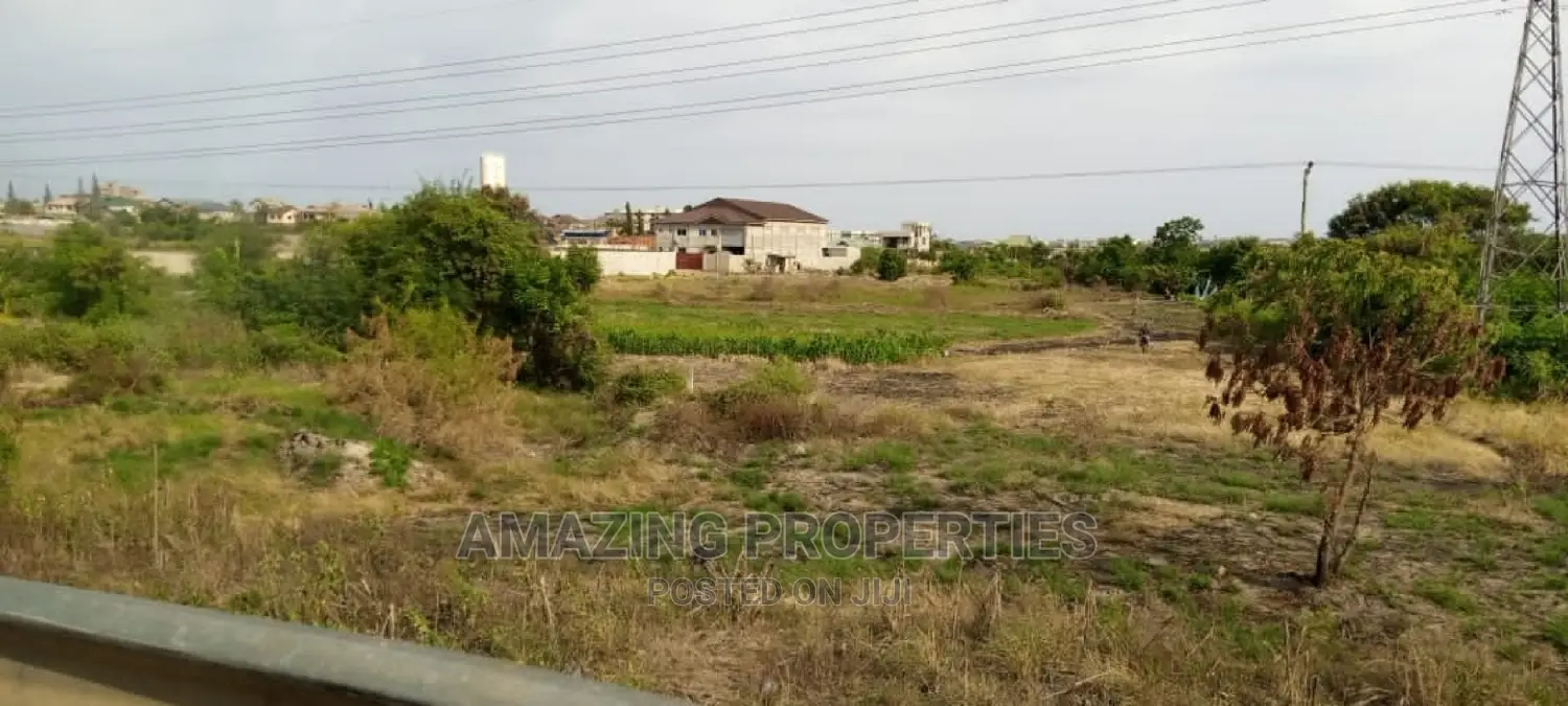 4 Acres of Land at Accra Motorway