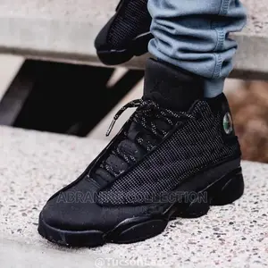 Air Jordan Retro 13 Black Cat