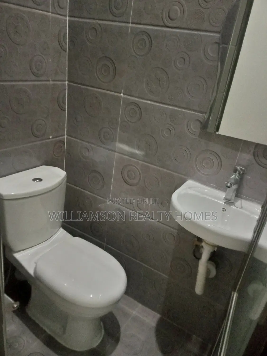 3bdrm Apartment in Buade Area, Spintex for rent