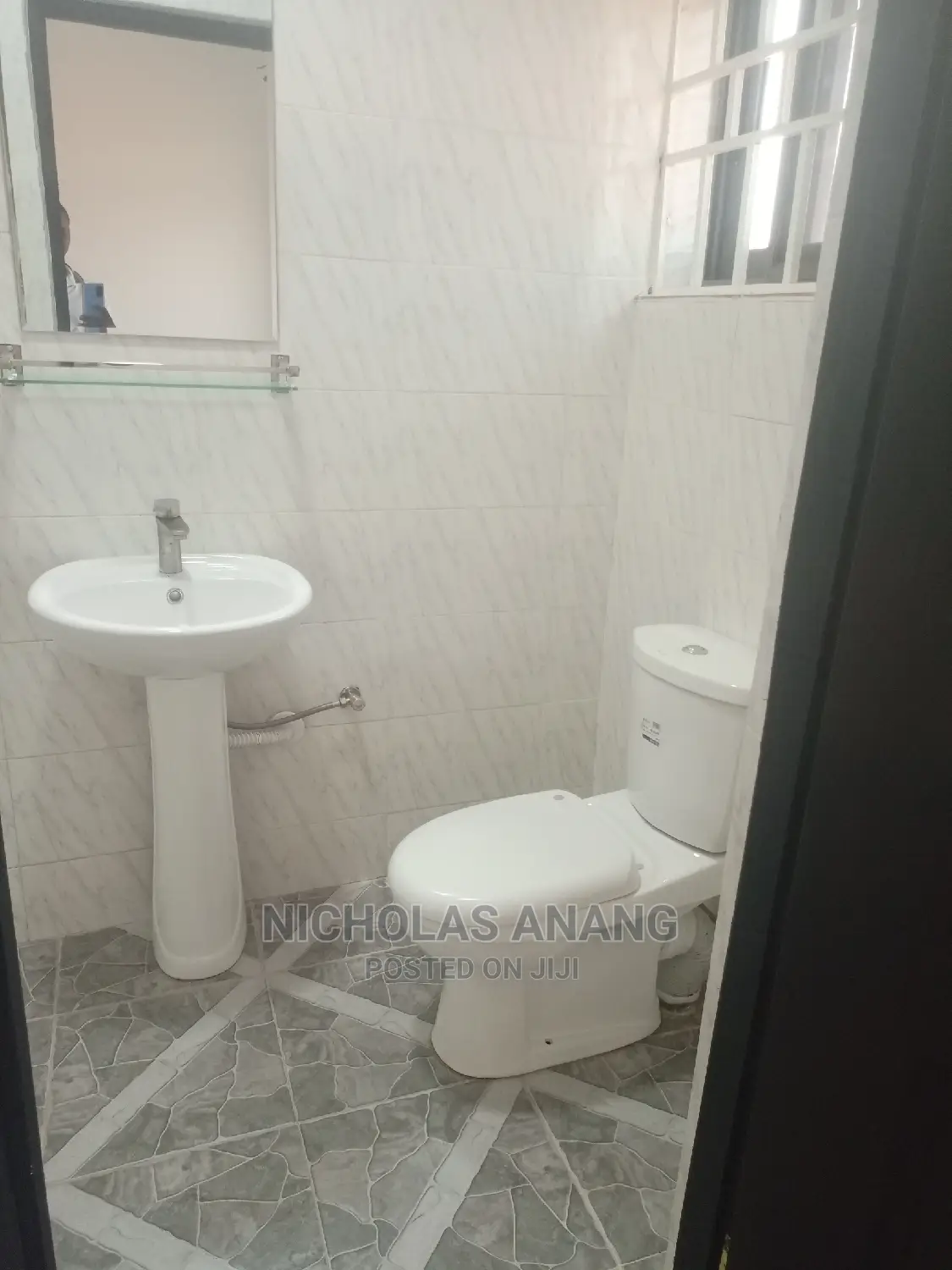 3bdrm Apartment in The Dorns Properties, New Town for rent