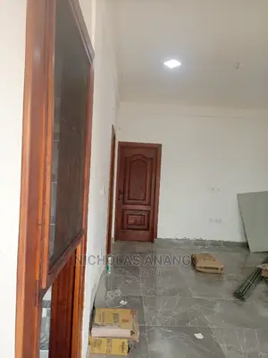 2bdrm Apartment in The Dorns Properties, New Town for rent