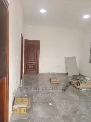 2bdrm Apartment in The Dorns Properties, New Town for rent