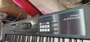 Roland Juno-Ds88 88-Key