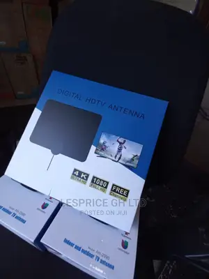 Indoor and Outdoor Digital UHD Aerial