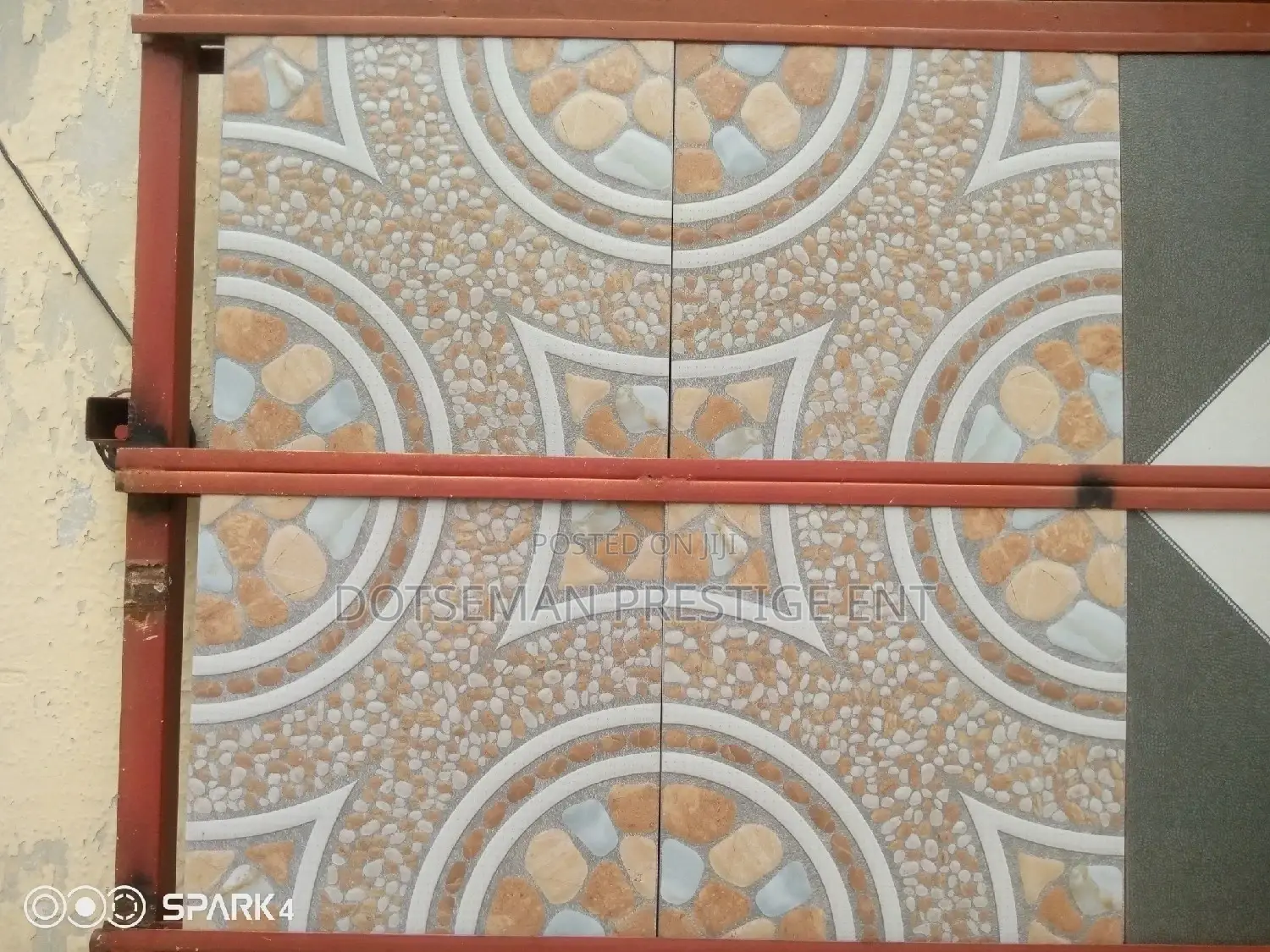 Floor 40*40 Tiles (12pcs)