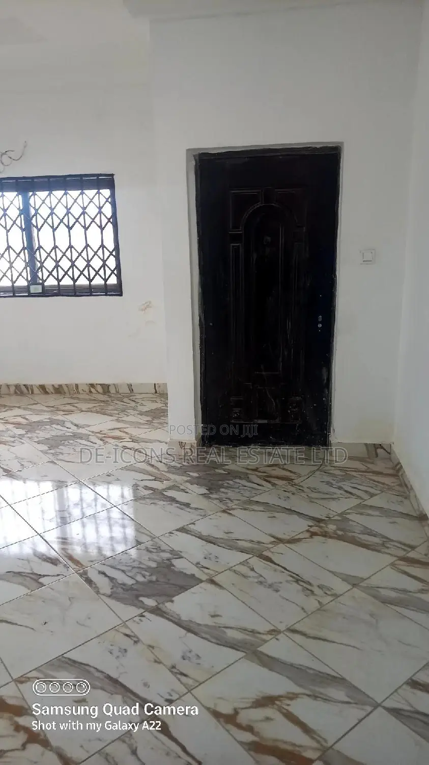 2bdrm Apartment in De-Icons Real Estate, Tetegu for rent