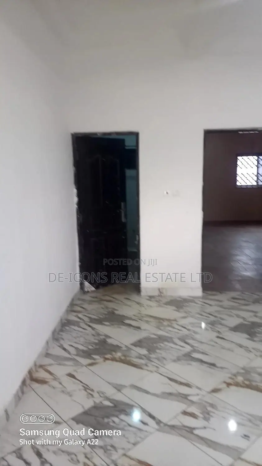 2bdrm Apartment in De-Icons Real Estate, Tetegu for rent