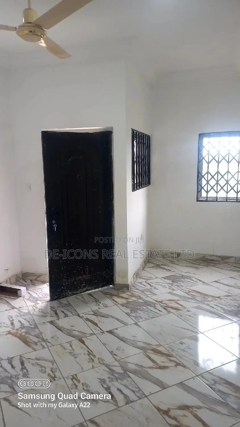 2bdrm Apartment in De-Icons Real Estate, Tetegu for rent