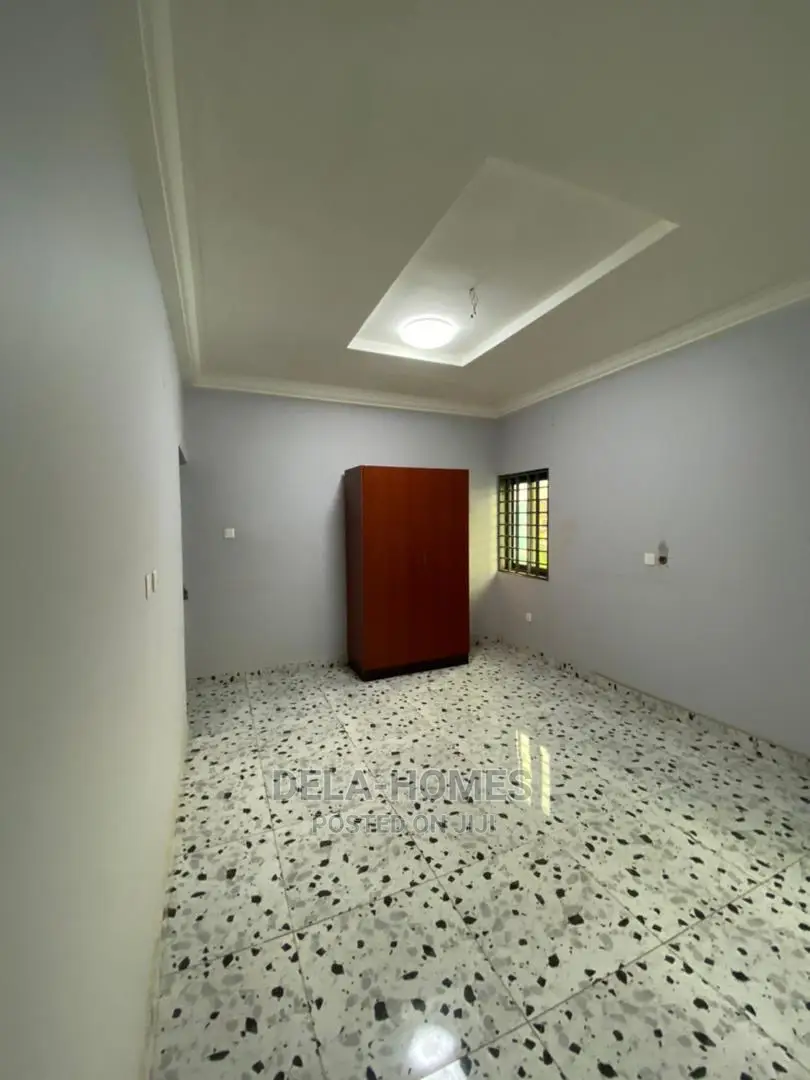 Five Bedroom Duplex HSE for Rent at Oyarifa.