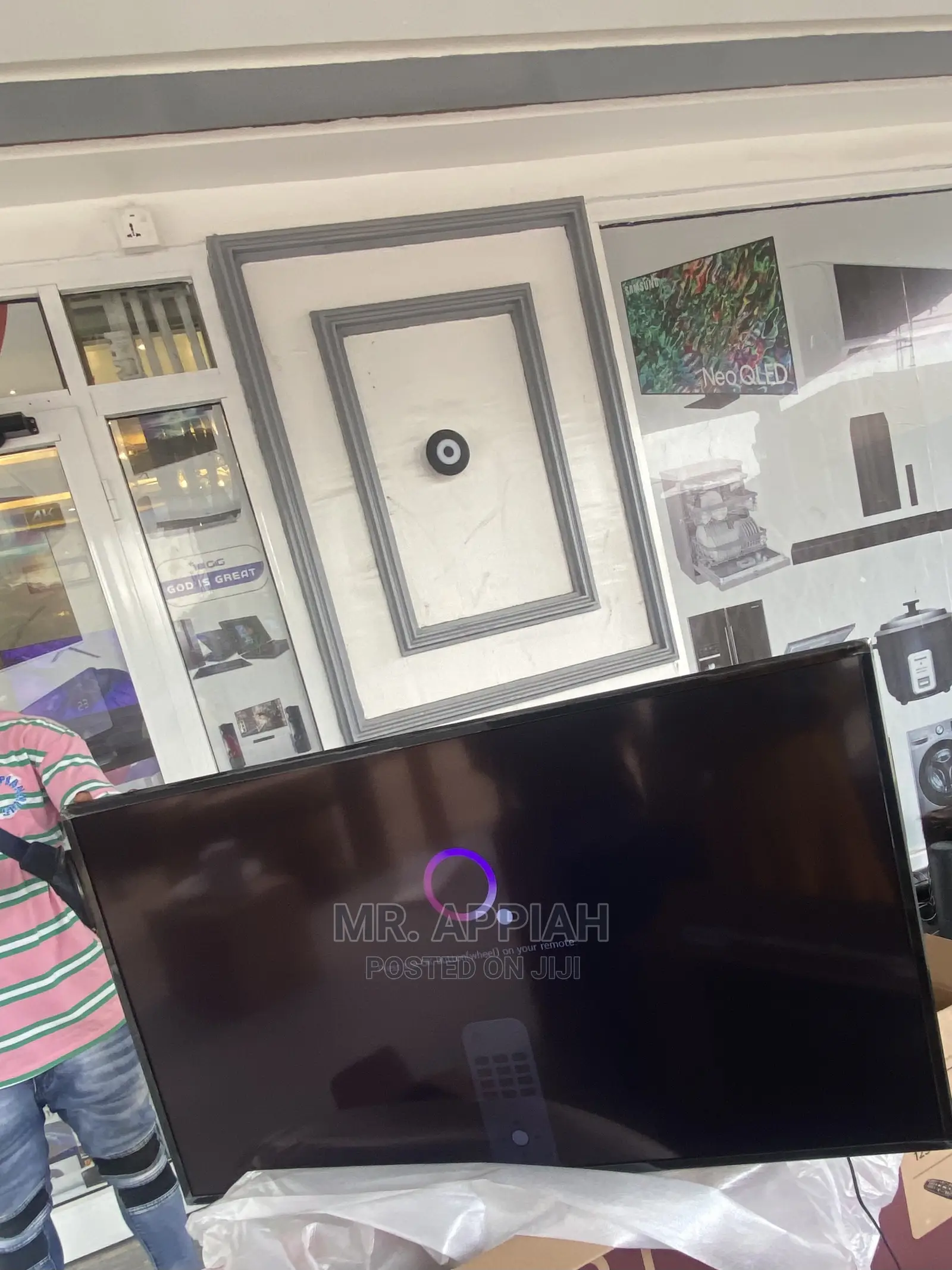 Classic Design LG 49un7340 Smart LED Tv(49 Inch) 
