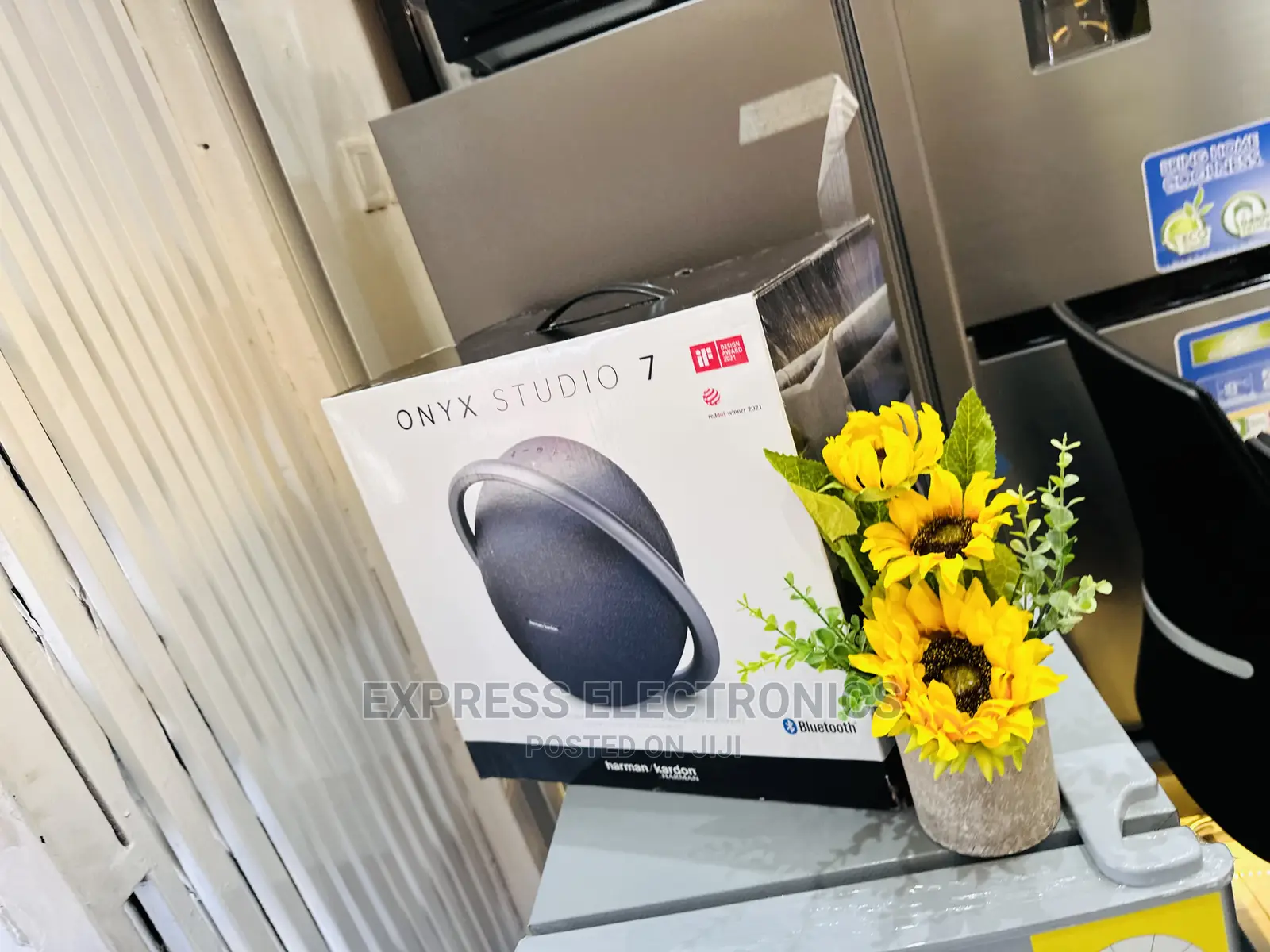 Astonish Sound Effects Bluetooth Speaker Onyx 7