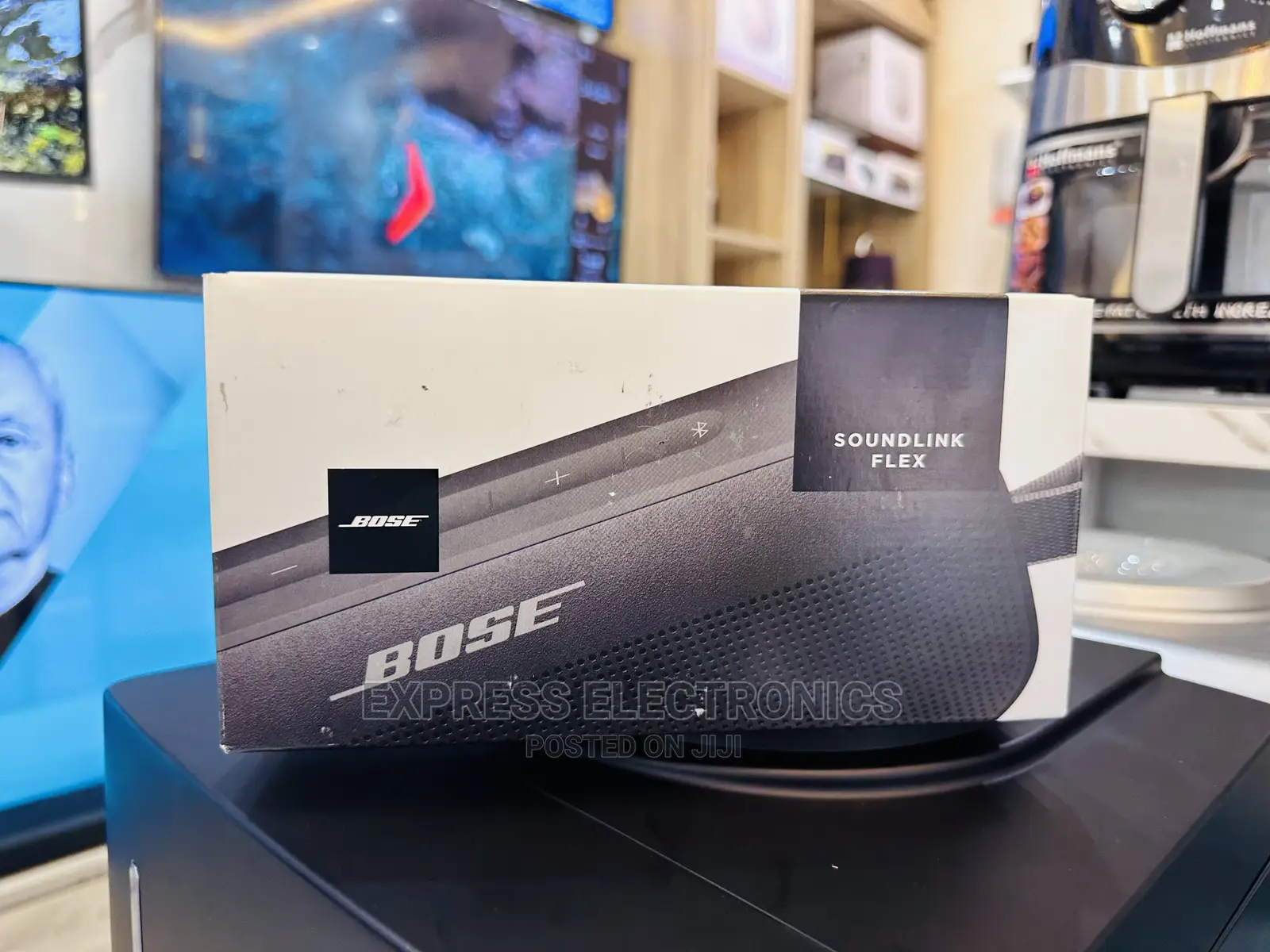 Astonish Sound Effects Bose Flex  Bluetooth Speaker