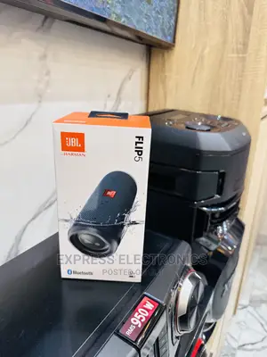 Astonish Sound Sleek JBL Flip 5 Bluetooth Speaker