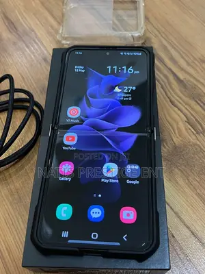 New Samsung Galaxy Z Flip 3 256 GB Black