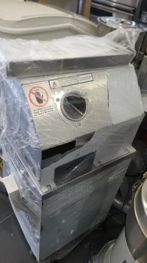 Commercial Electric Sugarcane Juicer Press Machine